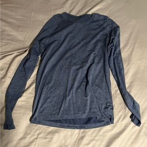 Lululemon Metal Vent Long-sleeve shirt